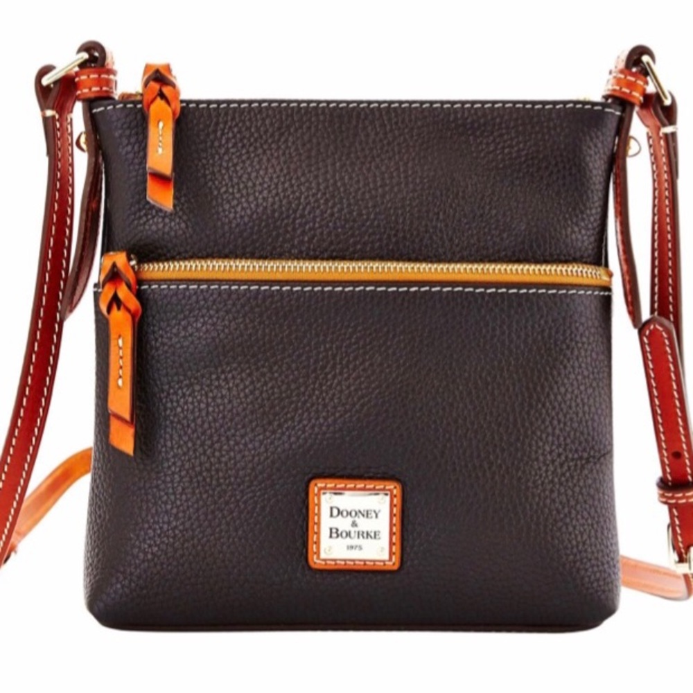 Pebble Grain Letter Carrier